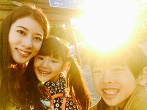 子ども達と一緒のお仕事で、千葉県へ。朝陽のまぶしい早朝集合。