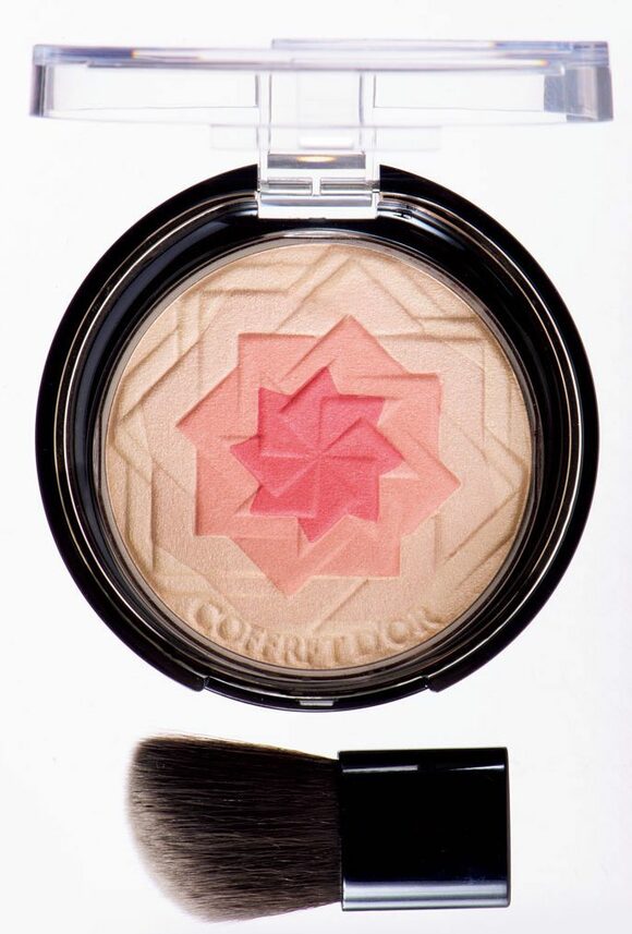 コフレドール　チーク