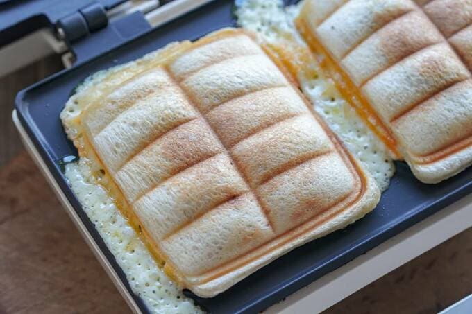 焼きあがったホットサンド