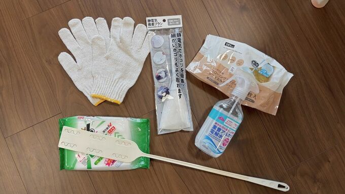 100円ショップのアイテムを使ってすき間汚れをリセットする工夫を紹介します