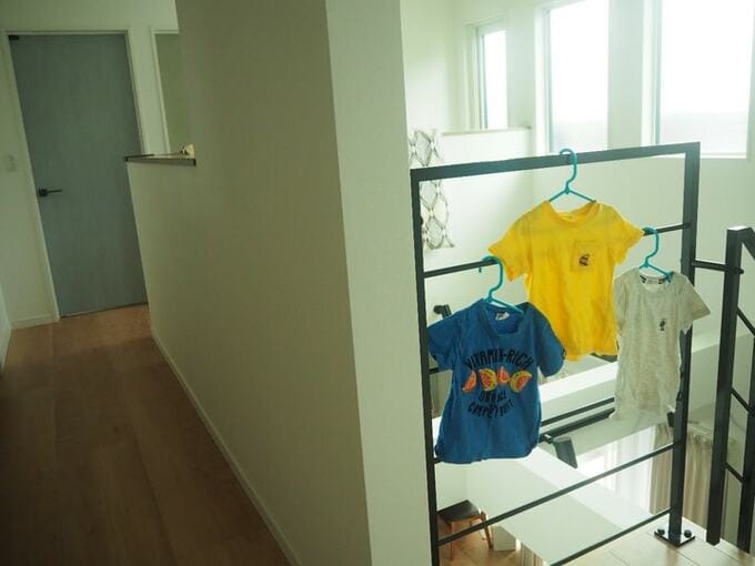 吹き抜けと洗濯物