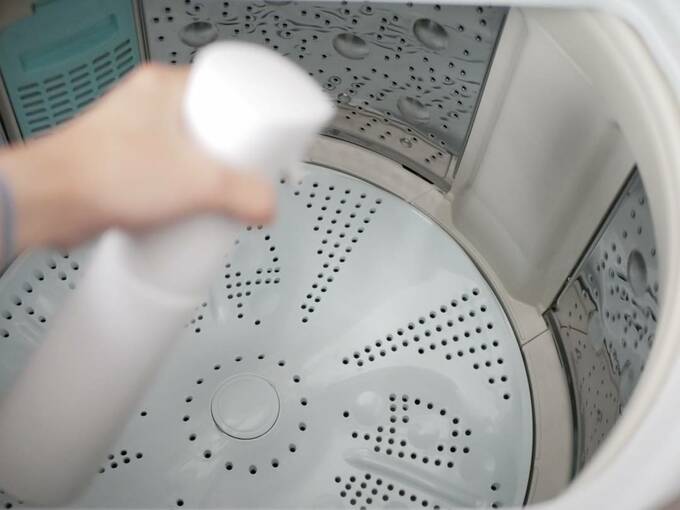 洗濯機にスプレー