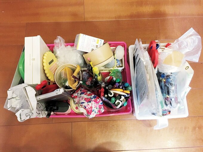 リビング収納棚の捨てる前