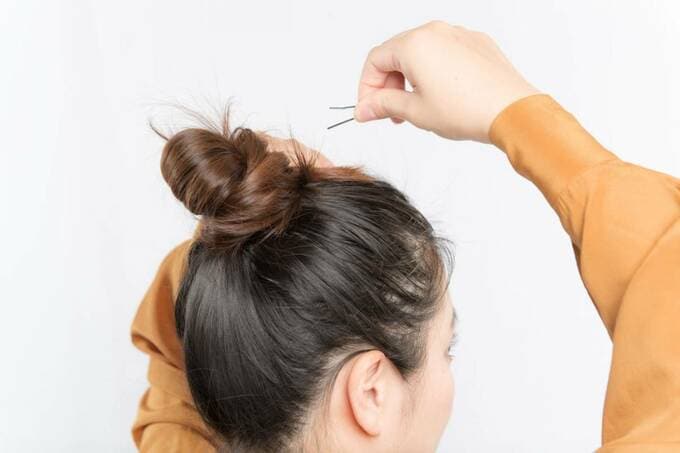 ピンをさす様子