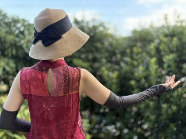 50代「おばさんはノースリーブ着るな」問題について思うこと。心と体の変化に、自分らしく向き合う：2025年8月トップ10