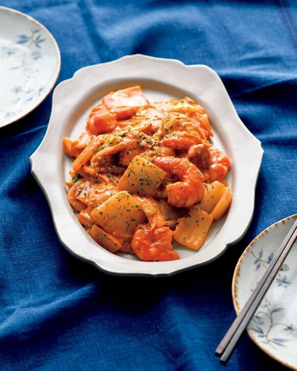 白菜とエビのオーロラソース炒め