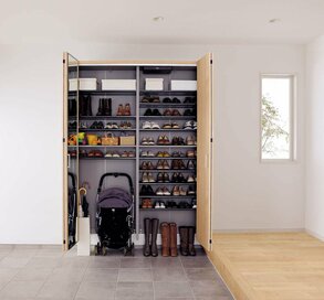 子育てを快適にする玄関回りの設備。ますます便利な収納にこだわりたい
