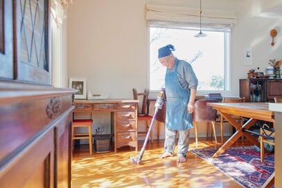 90歳・現役料理家の「掃除ルーティン」。月に数回でも無理なくすっきりするコツ
