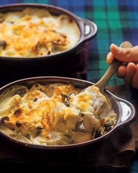 サトイモとエビのグラタン。ねっとり食感の究極のごちそうに