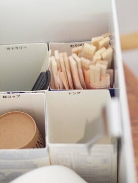 ファイルボックス収納の「中」の整頓には、「牛乳パック」が大活躍！