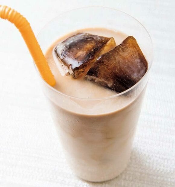 アイスカフェオレに