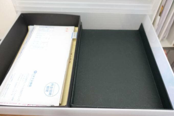 カットしてちょうどいい収納に