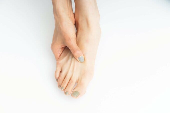 太衝のツボ押し