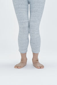 ひざに負担がかかりケガの原因にもなるので注意