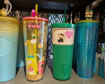 台湾スタバは「かわいい」の宝庫だった。海外っぽさ強めのフラペ、お土産選びも楽しい！