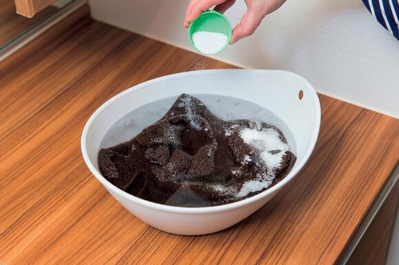 つけおき洗いで部屋干し臭をカット