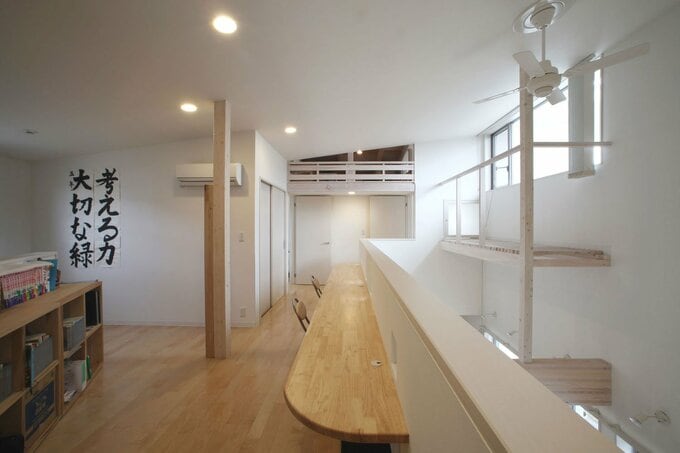 2階でリビング学習できる間取り