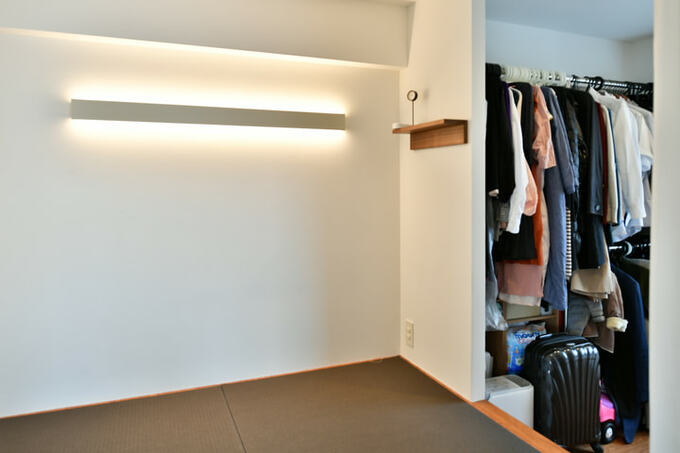 最低限の広さにした寝室