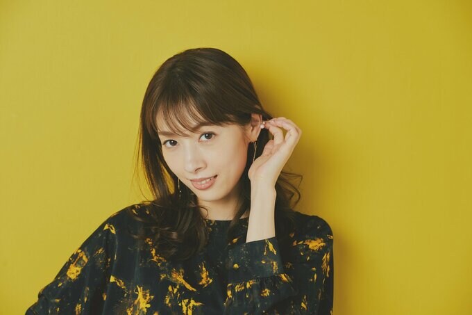 クールな表情の明日海さん