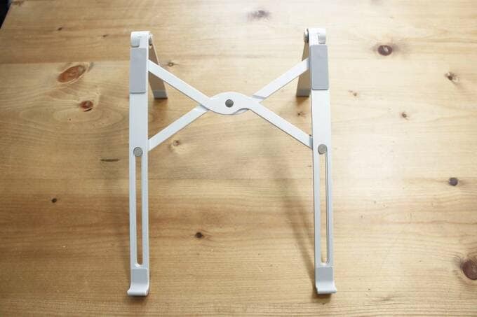 横に広げたスタンド