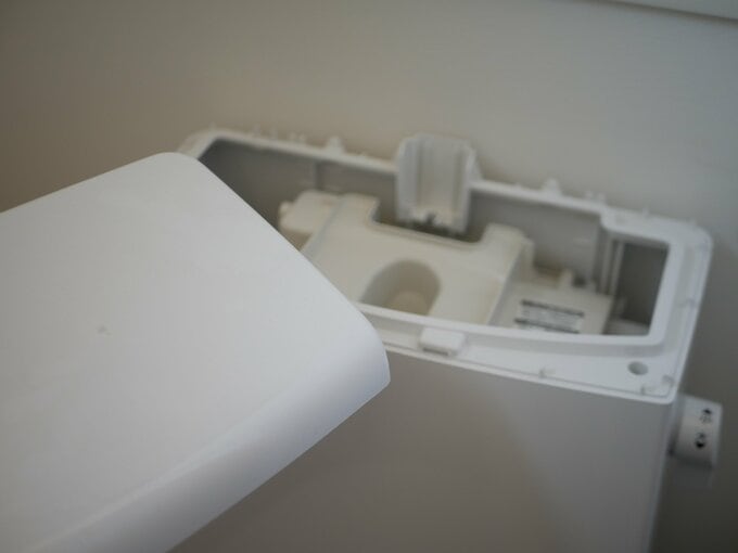 トイレタンクのあけ方