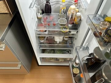 冷蔵庫の中身が「すぐわかる」極意3つ。保存容器を透明にしてスッキリ、食べ残しも激減