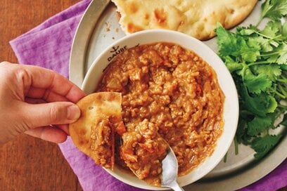 山本ゆりさん直伝！レンジでおいしい「トマトキーマカレー」