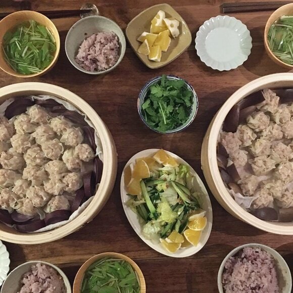 セイロごと食卓へ