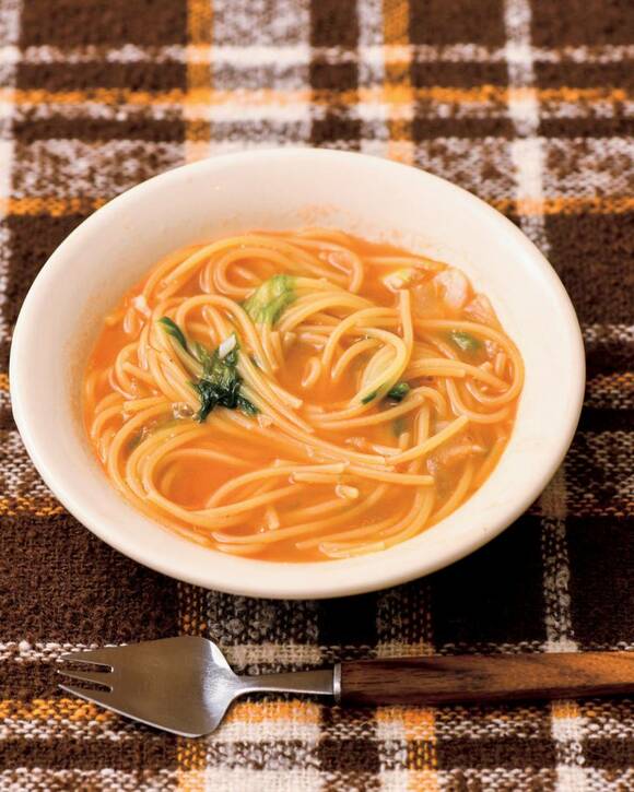 エビ鍋にスパゲティ