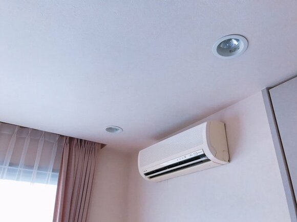 節約が気になりつつもエアコン稼働