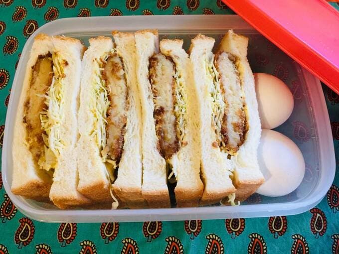 コロッケサンド弁当