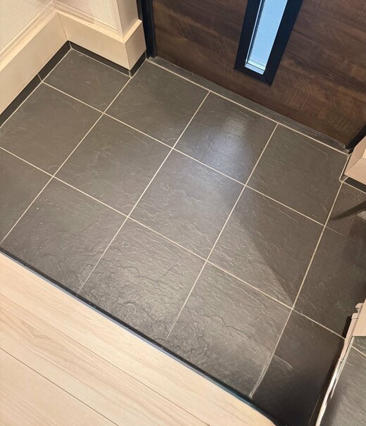 玄関室内から見たたたきの図