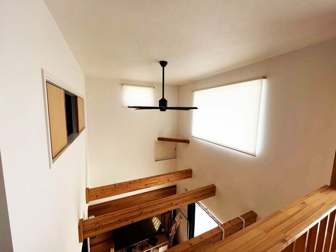 リビングの吹き抜け