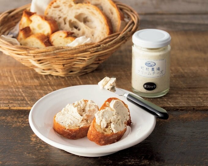 バゲットにチーズ