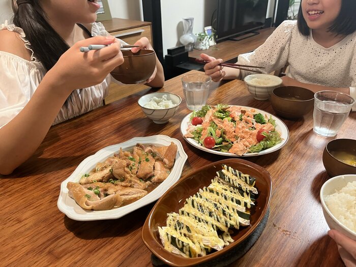 3児の母、リビングのテーブルを手放した。「片づく仕組み」ができて