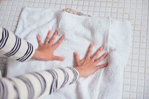 タオルドライで水分を取る