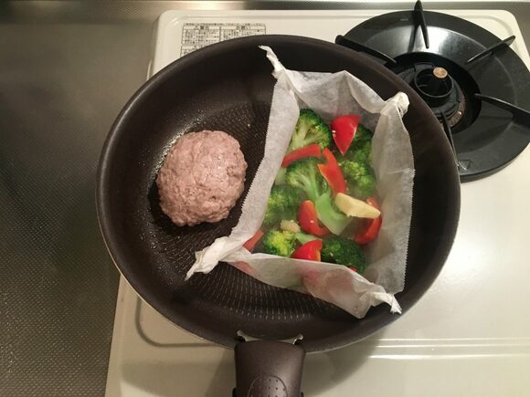 ハンバーグがふっくら