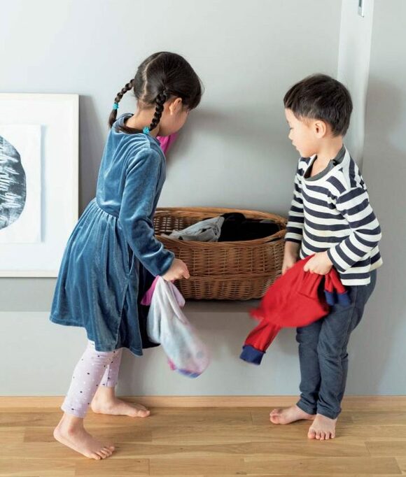 子ども4人の家でも 来客余裕 リビングや洗面所の片づけ方 Esseonline エッセ オンライン
