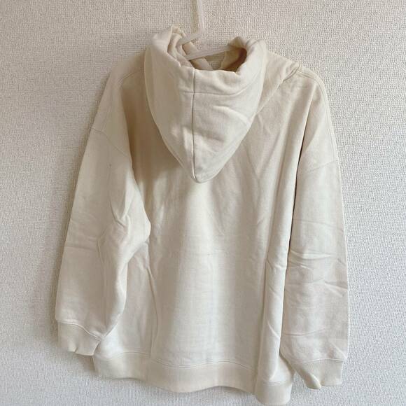 スウェットオーバーサイズプルパーカうしろ