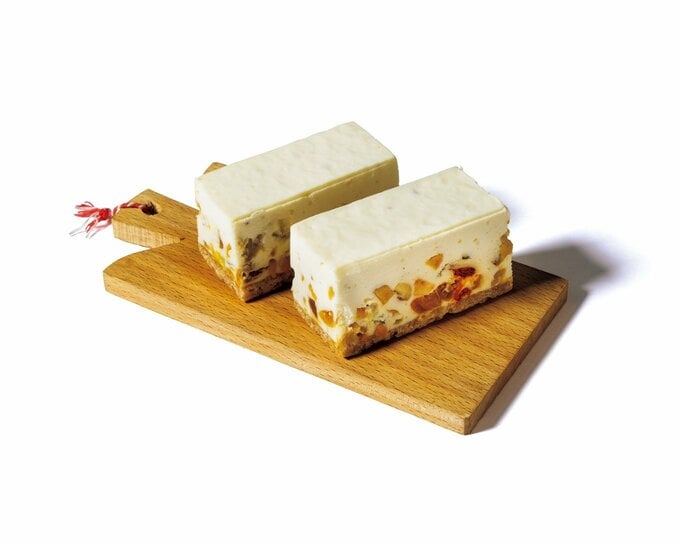 ドライフルーツ入りチーズケーキ