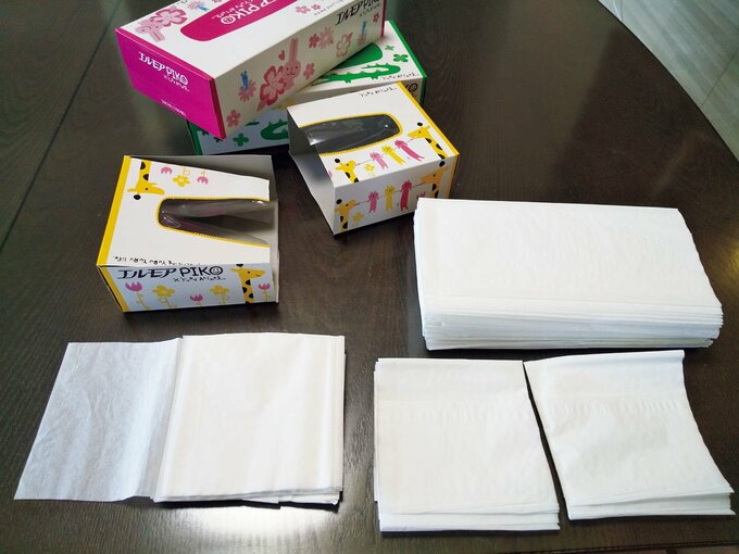 ティッシュ箱をカット