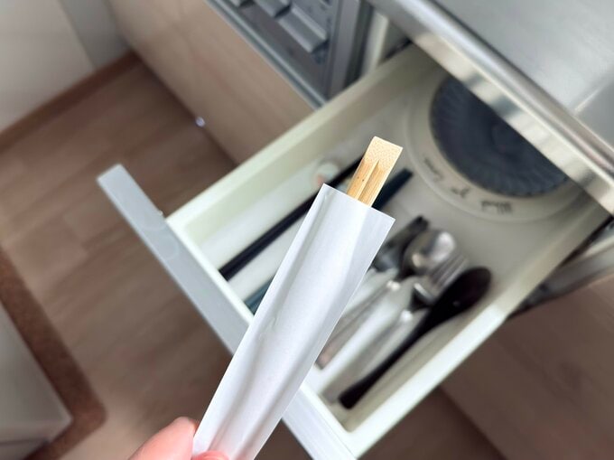 わり箸はすぐに使って、定数以上は持たないようにしています