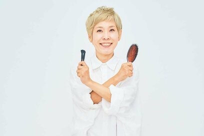 40代以降の「シワ隠し」。メイクより効果的なテクニックとは