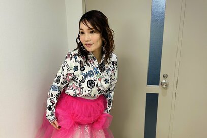 平野ノラさん流の「手放し方」。増え続ける子どもの服や作品の片付けが進む、手間暇をかけないアイデア