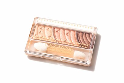 セザンヌ580円のアイシャドーパレットが優秀！マスクでも明るい目元に