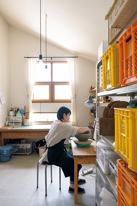 3種類の木製建具が組み合わされた窓