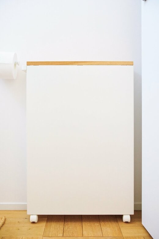 白の収納ワゴン