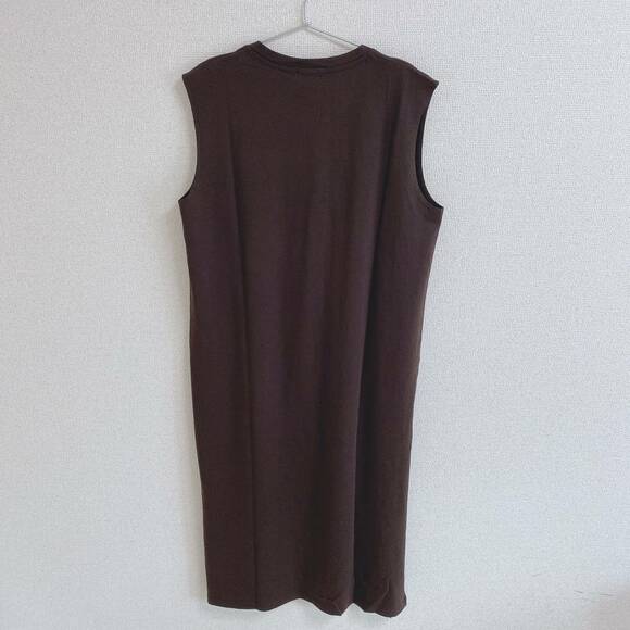 Iラインワンピースうしろ