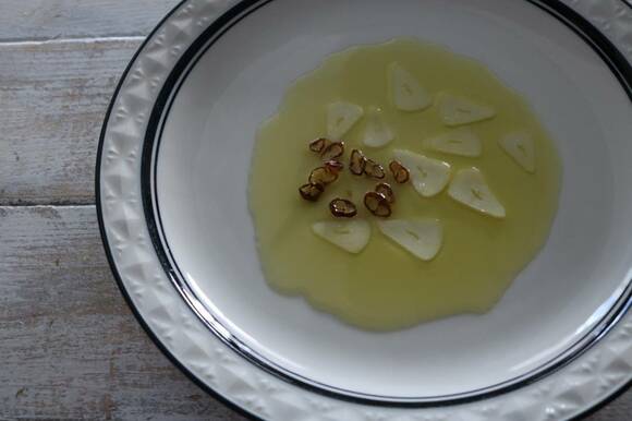 シラスとミズナのペペロンチーノうどん