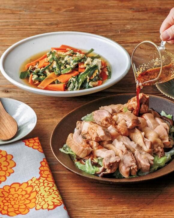 鶏モモ肉蒸しとニラの卵とじ